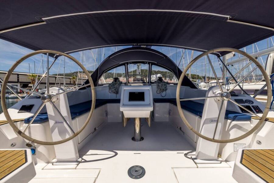 Bavaria C42  | Marijana
