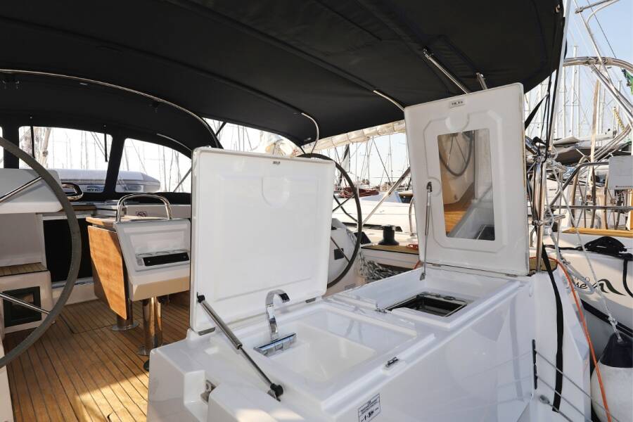 Bavaria C45 Holiday  | Bella