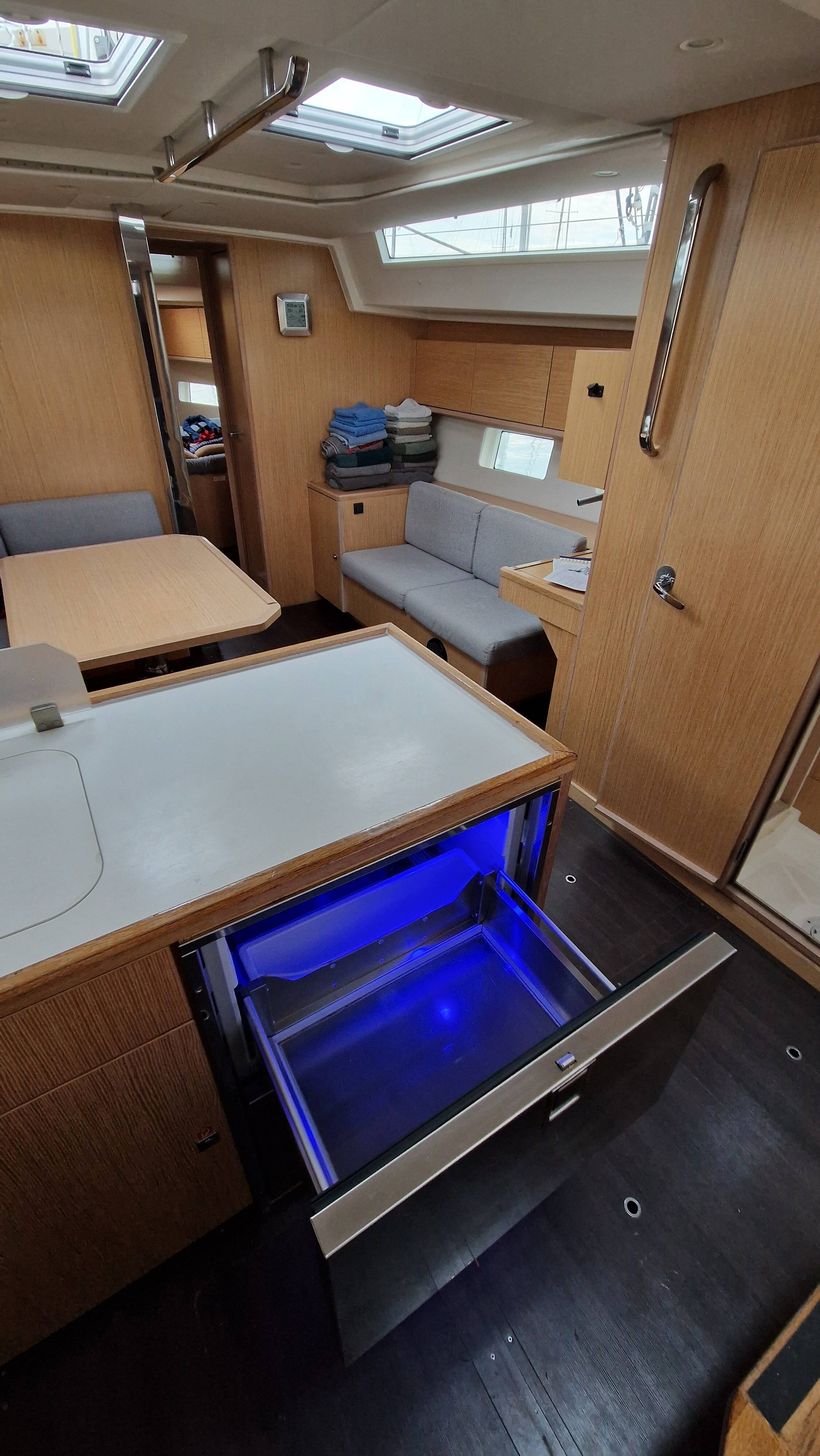 Bavaria C45 Holiday  | Lush Life