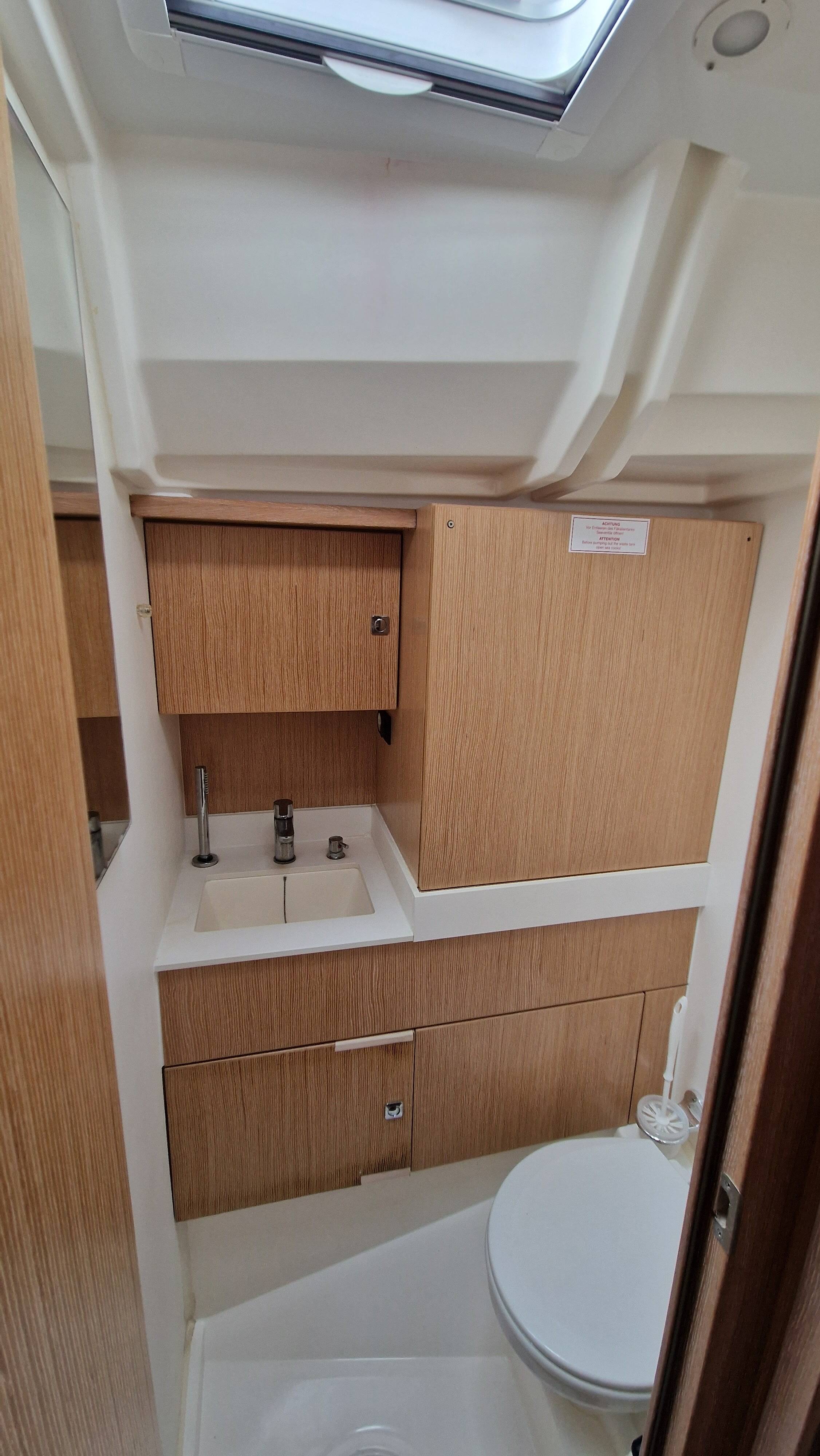 Bavaria C45 Holiday  | Lush Life