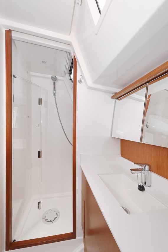 Bavaria C45 Holiday | Indigo