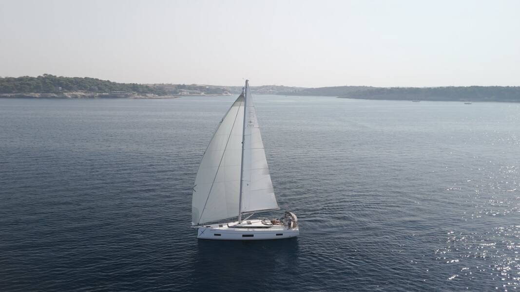 Bavaria C45 Style  | Aria