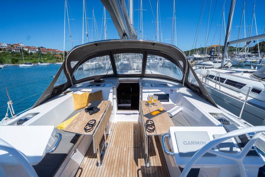 Bavaria C45 Style  | Aria