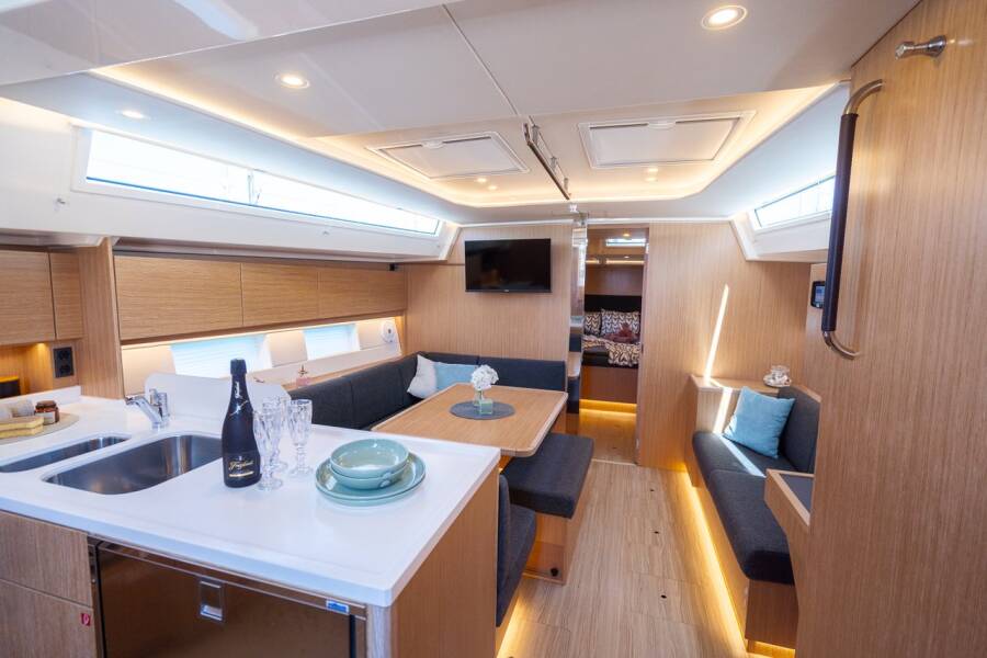 Bavaria C45 Style  | Aria