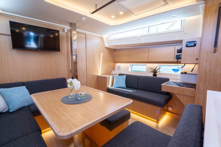 Bavaria C45 Style  | Aria
