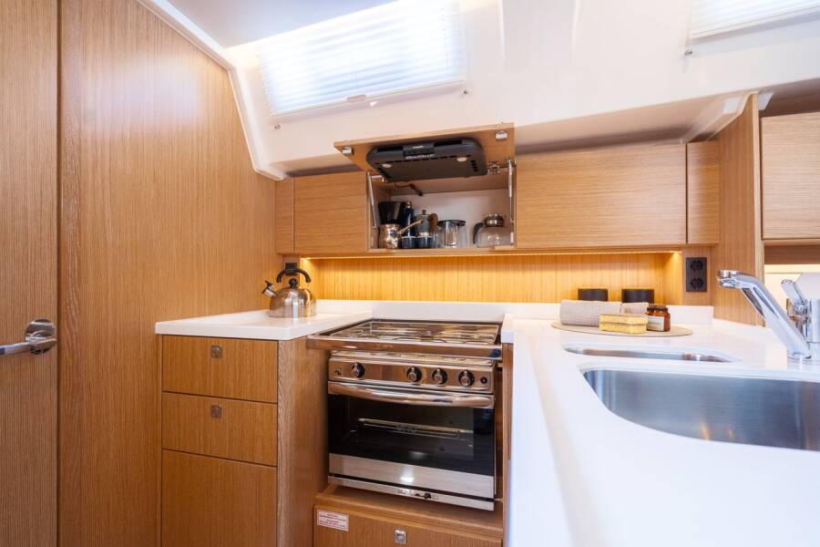 Bavaria C45 Style  | Aria