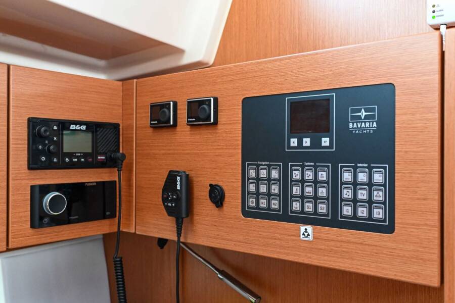 Bavaria C45  | Efix