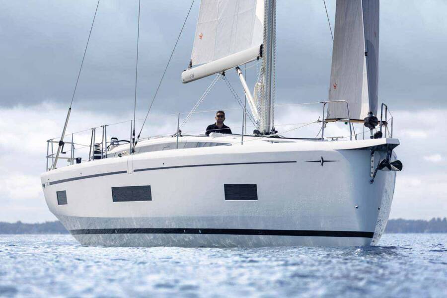 Bavaria C46 | Moonlark