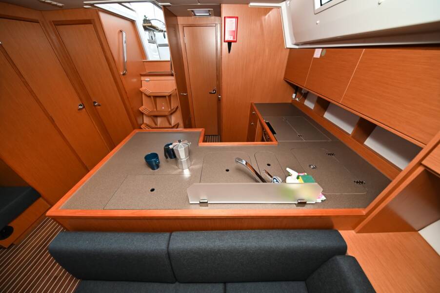 Bavaria C50 Style  | Big Blue