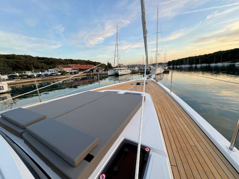 Bavaria C57 Style  | Mina
