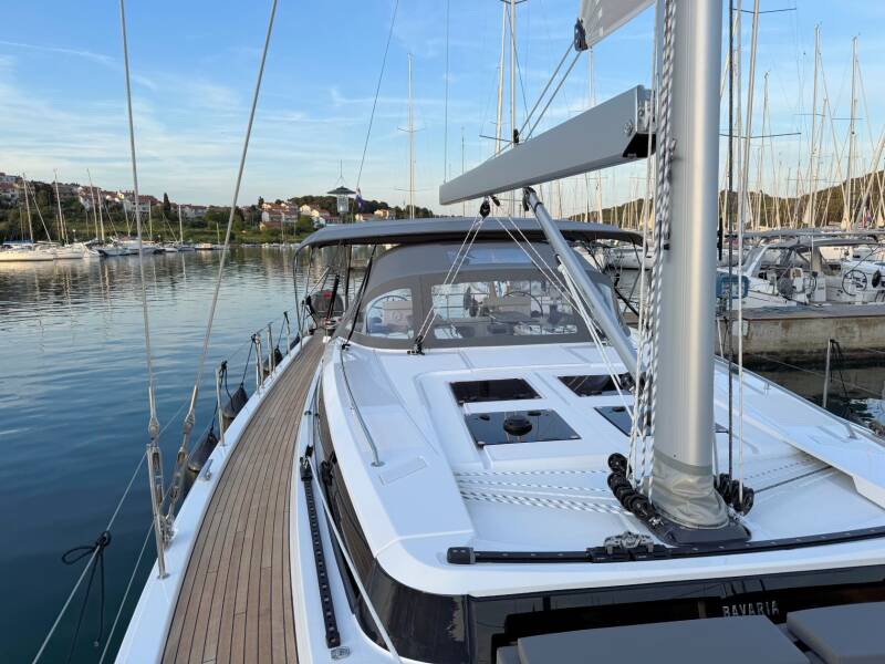 Bavaria C57 Style  | Mina