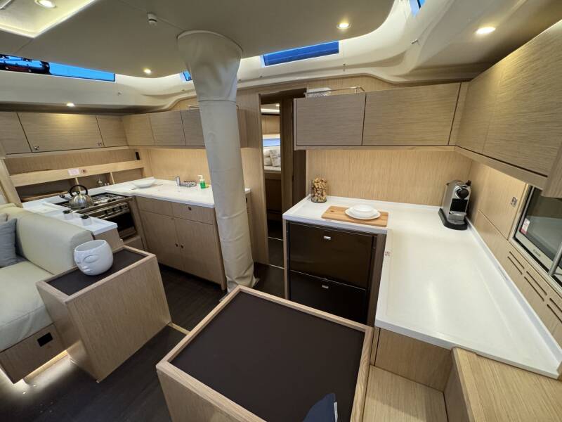 Bavaria C57 Style  | Mina