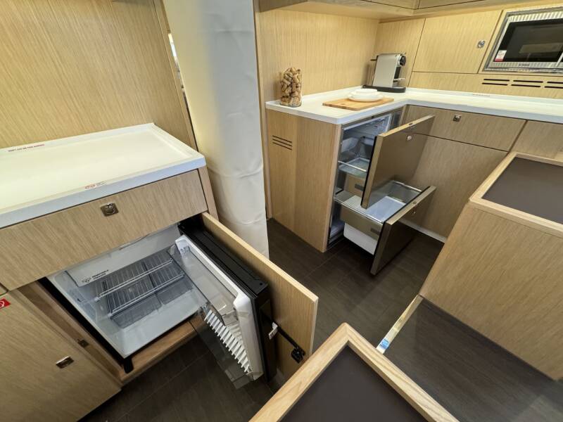 Bavaria C57 Style  | Mina