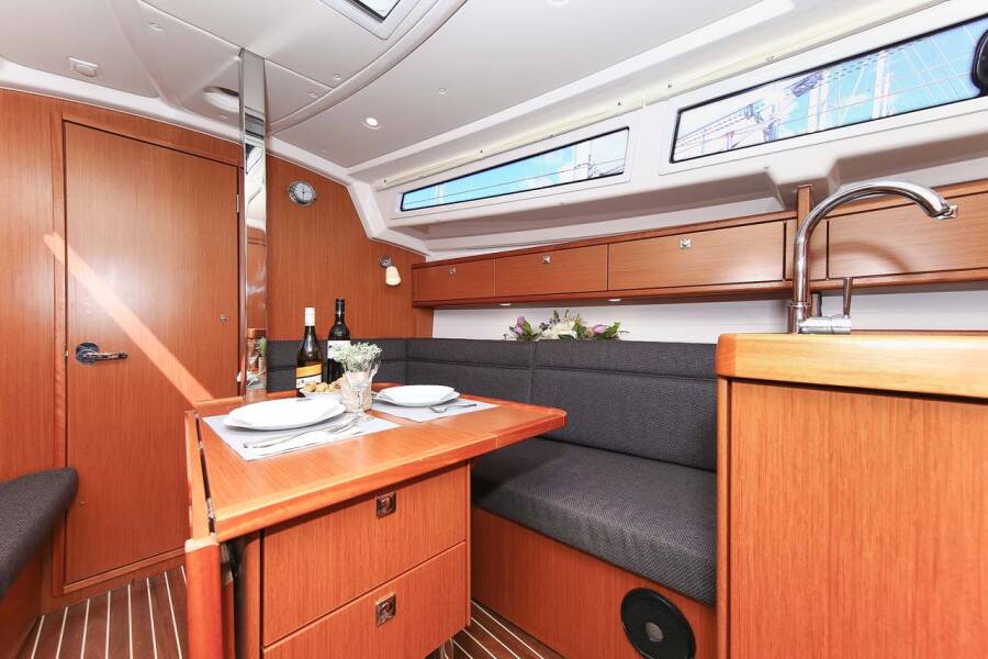 Bavaria Cruiser 33  | Nemo