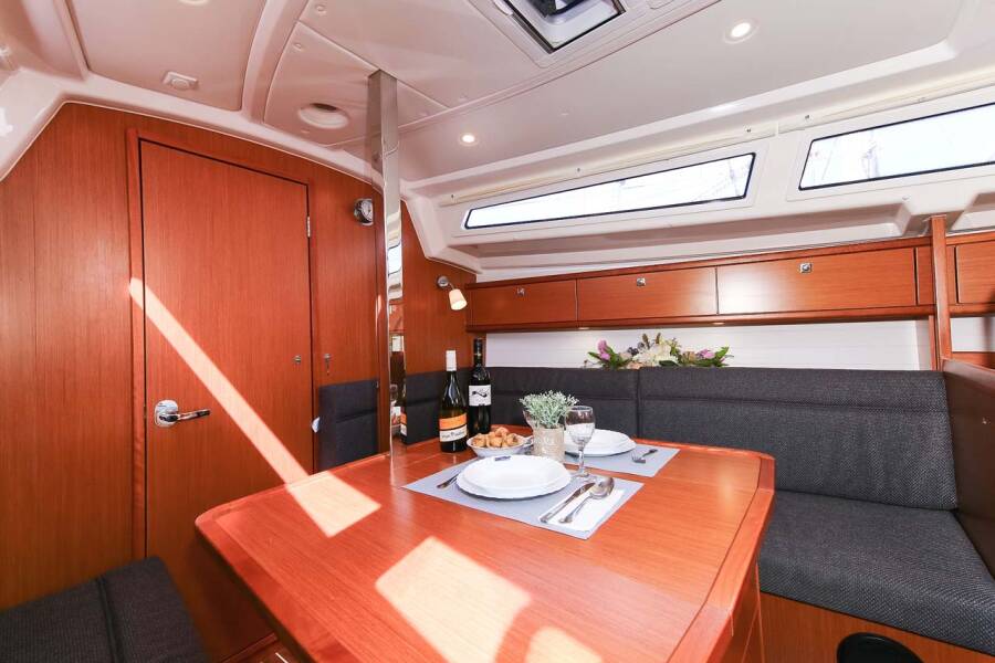 Bavaria Cruiser 33  | Nemo