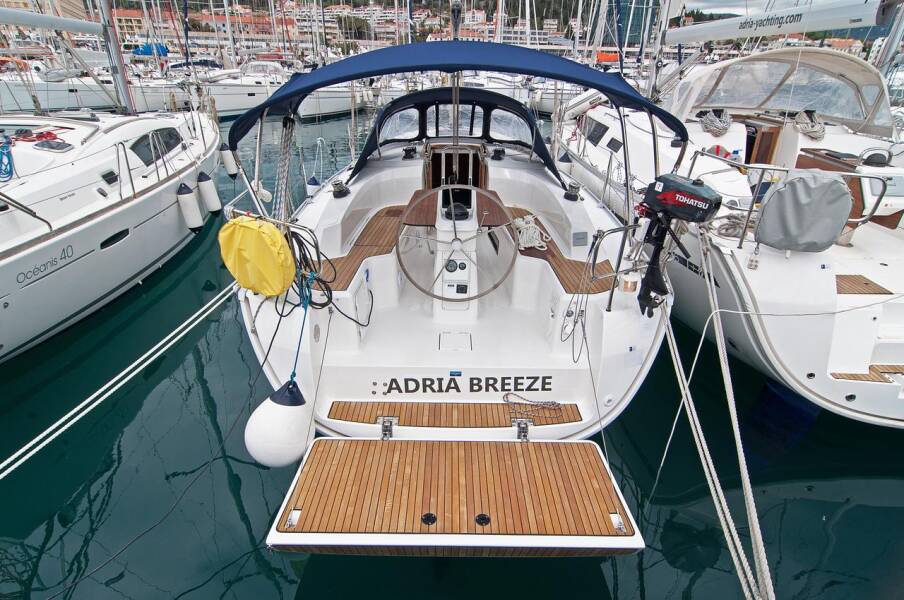 Bavaria Cruiser 33 | Adria Breeze