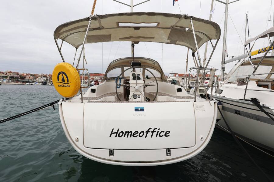 Bavaria Cruiser 33  | Homeoffice