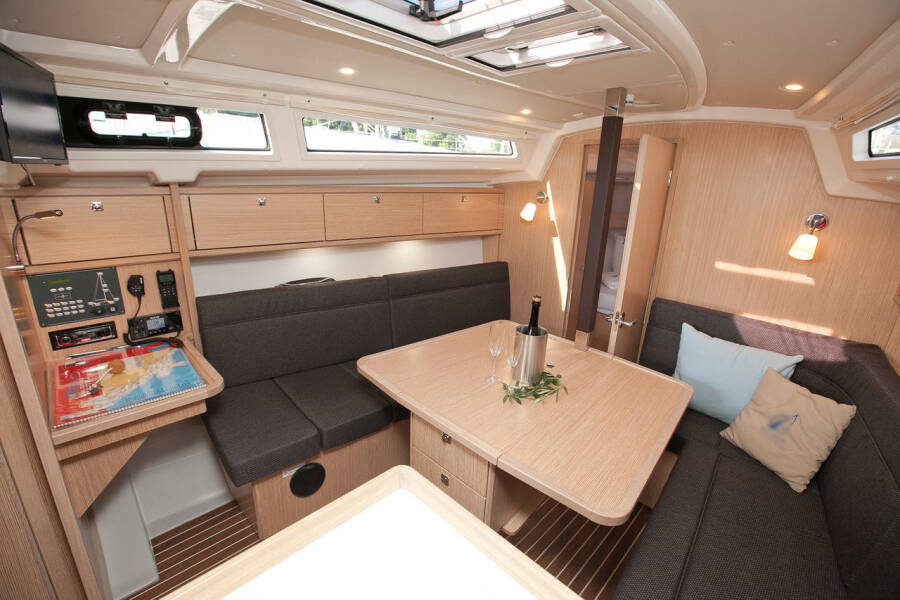 Bavaria Cruiser 34 Style  | Cookie