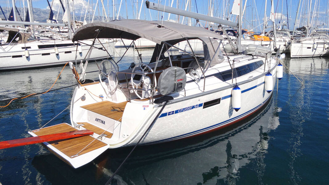 Bavaria Cruiser 34  | Artina