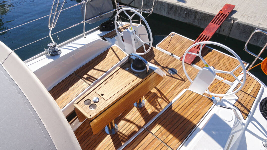 Bavaria Cruiser 34  | Artina