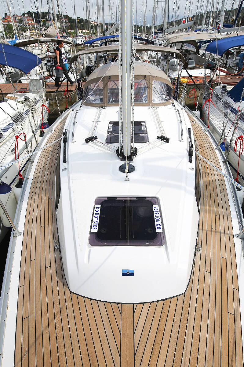 Bavaria Cruiser 34  | Chiara