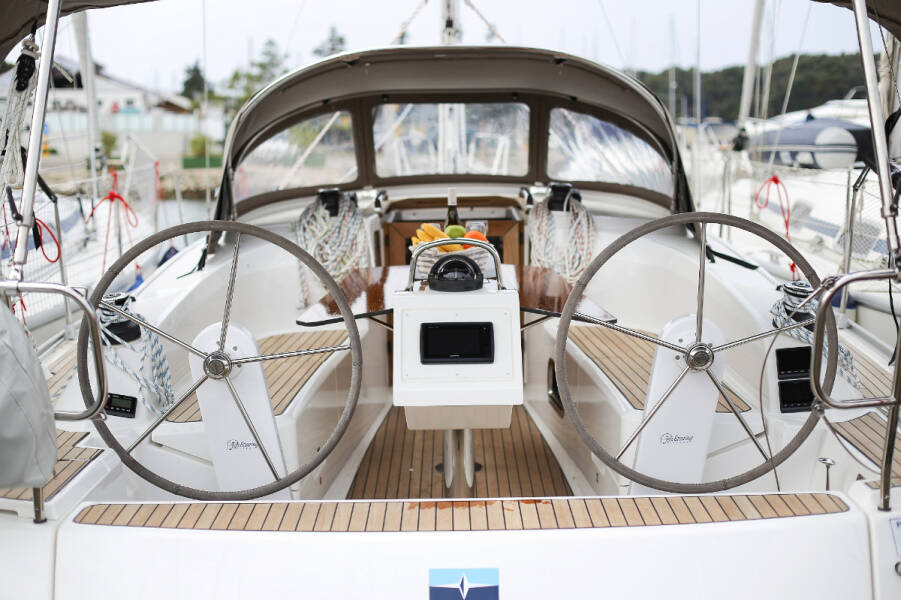 Bavaria Cruiser 34  | Chiara