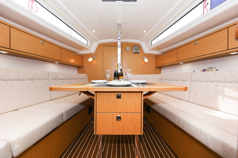 Bavaria Cruiser 34  | Chiara