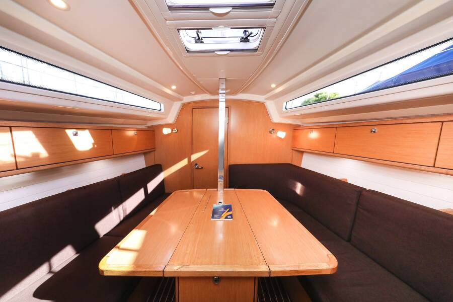 Bavaria Cruiser 34  | Lady One