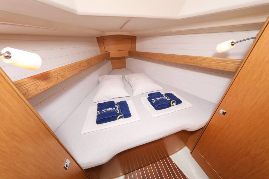 Bavaria Cruiser 34  | Lady One