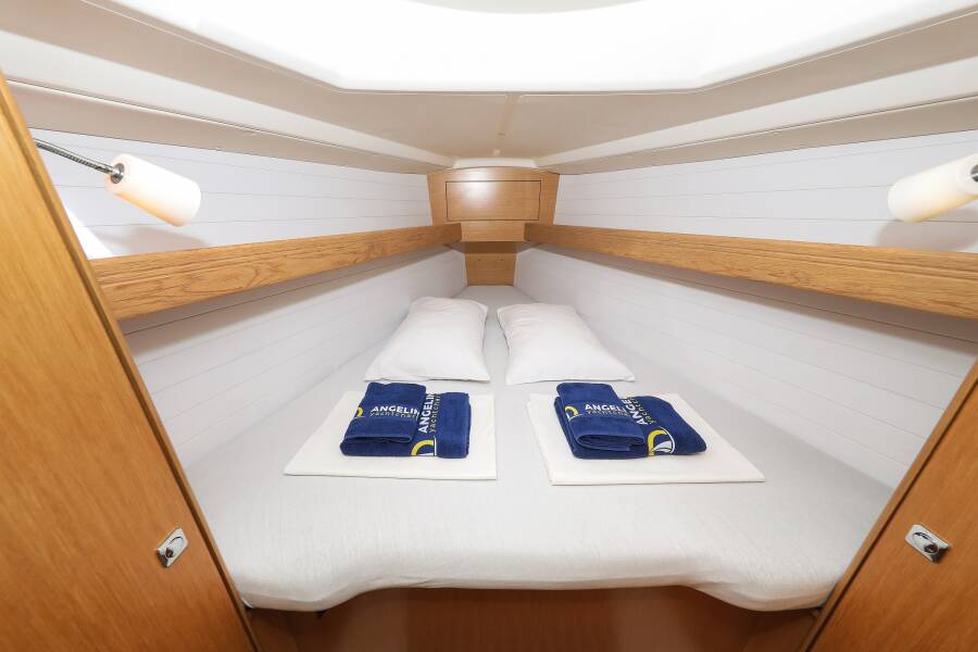 Bavaria Cruiser 34  | Lady One