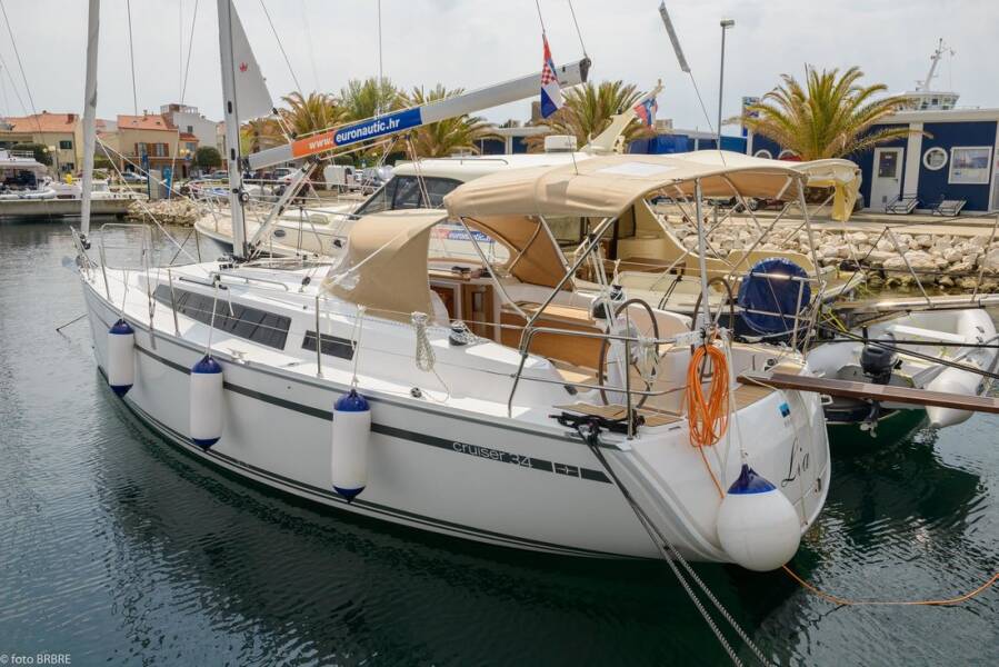 Bavaria Cruiser 34  | Lia