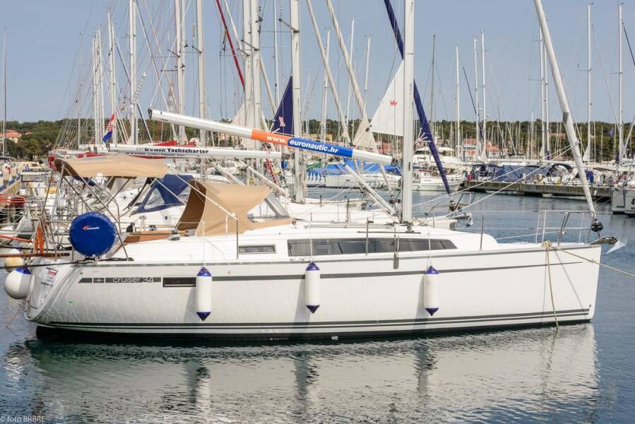 Bavaria Cruiser 34  | Lia