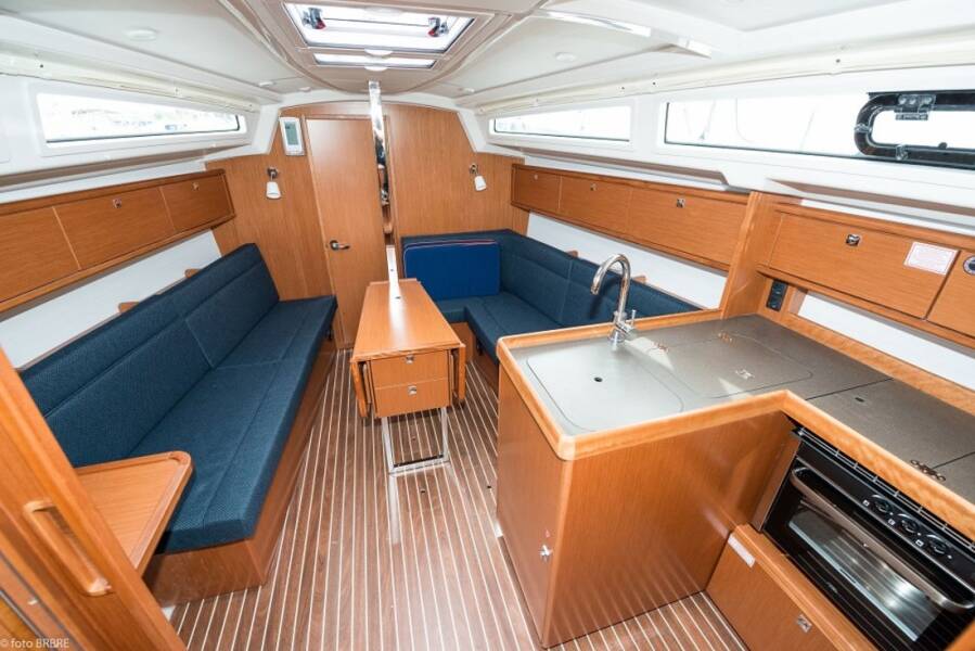 Bavaria Cruiser 34  | Lia