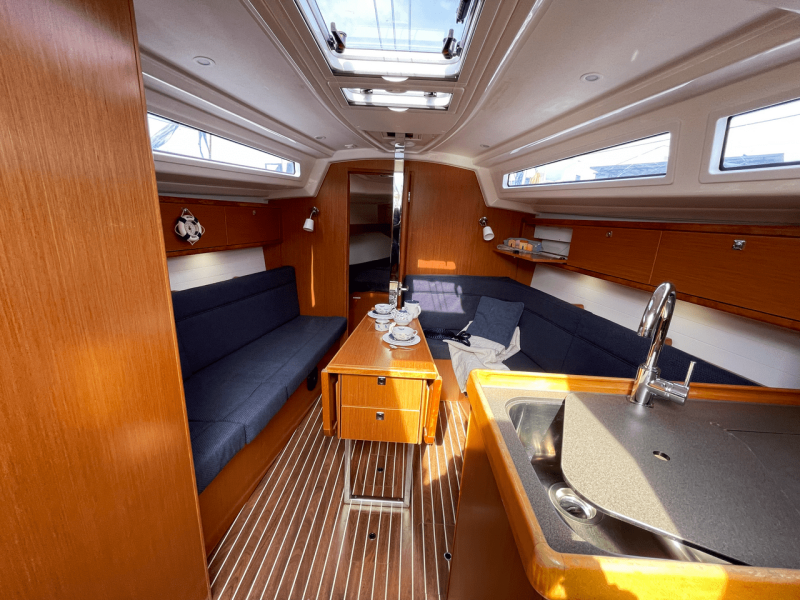 Bavaria Cruiser 34  | Siesta