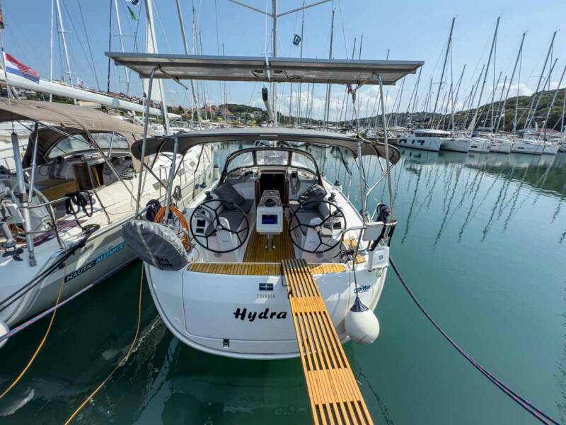 Bavaria Cruiser 34  | Hydra
