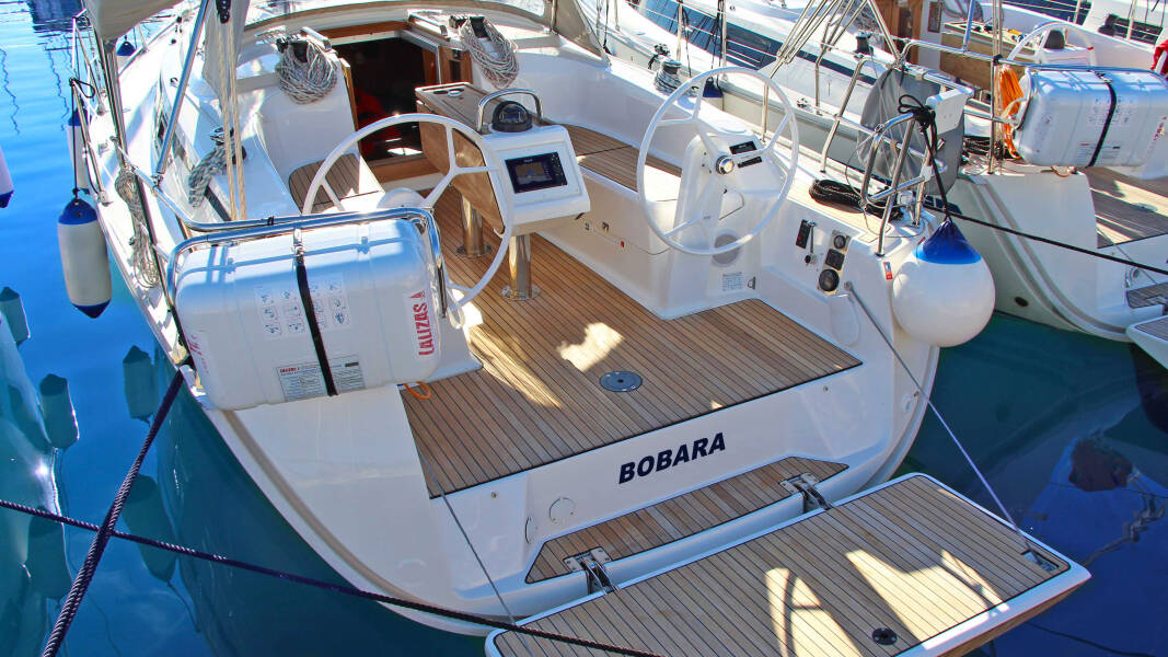 Bavaria Cruiser 34  | Bobara