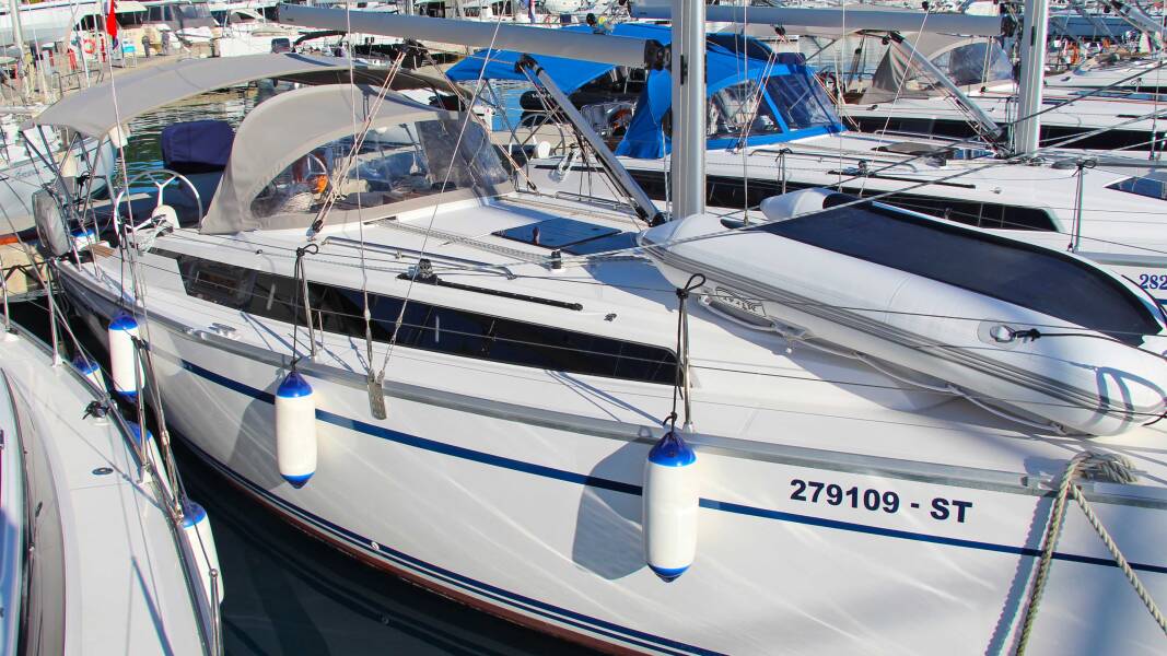 Bavaria Cruiser 34  | Bobara