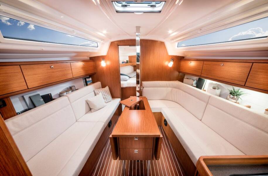 Bavaria Cruiser 34  | Saga