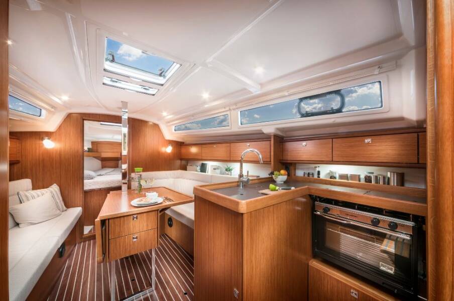 Bavaria Cruiser 34  | Saga