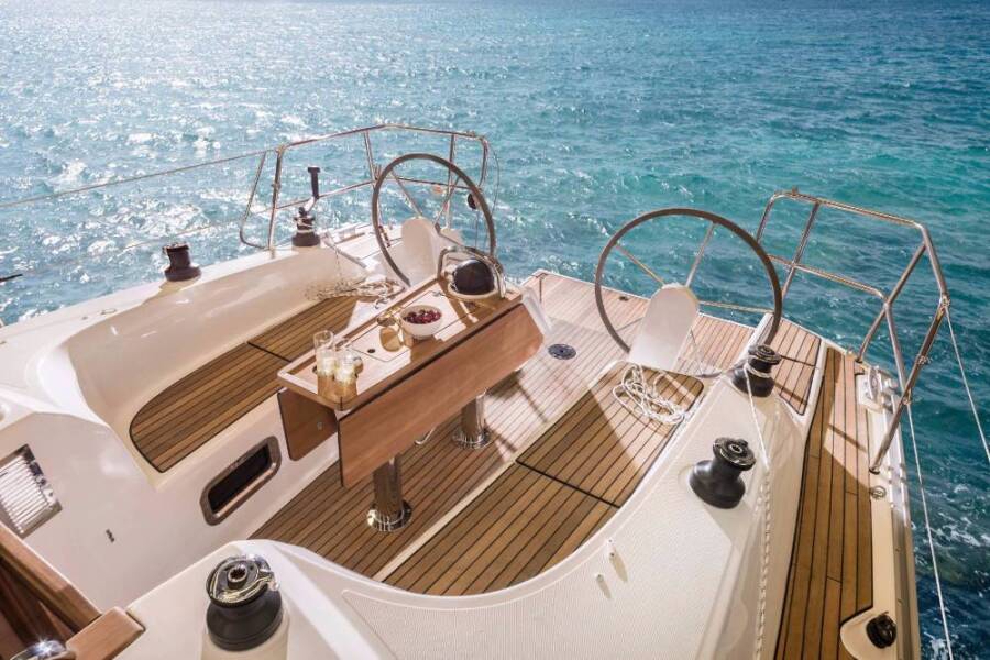 Bavaria Cruiser 34  | Ella