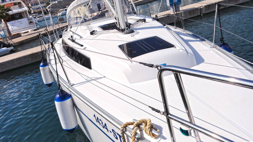 Bavaria Cruiser 34  | Tonkica