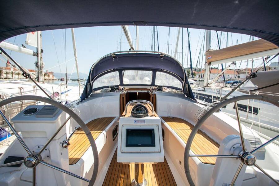 Bavaria Cruiser 34  | Take Five