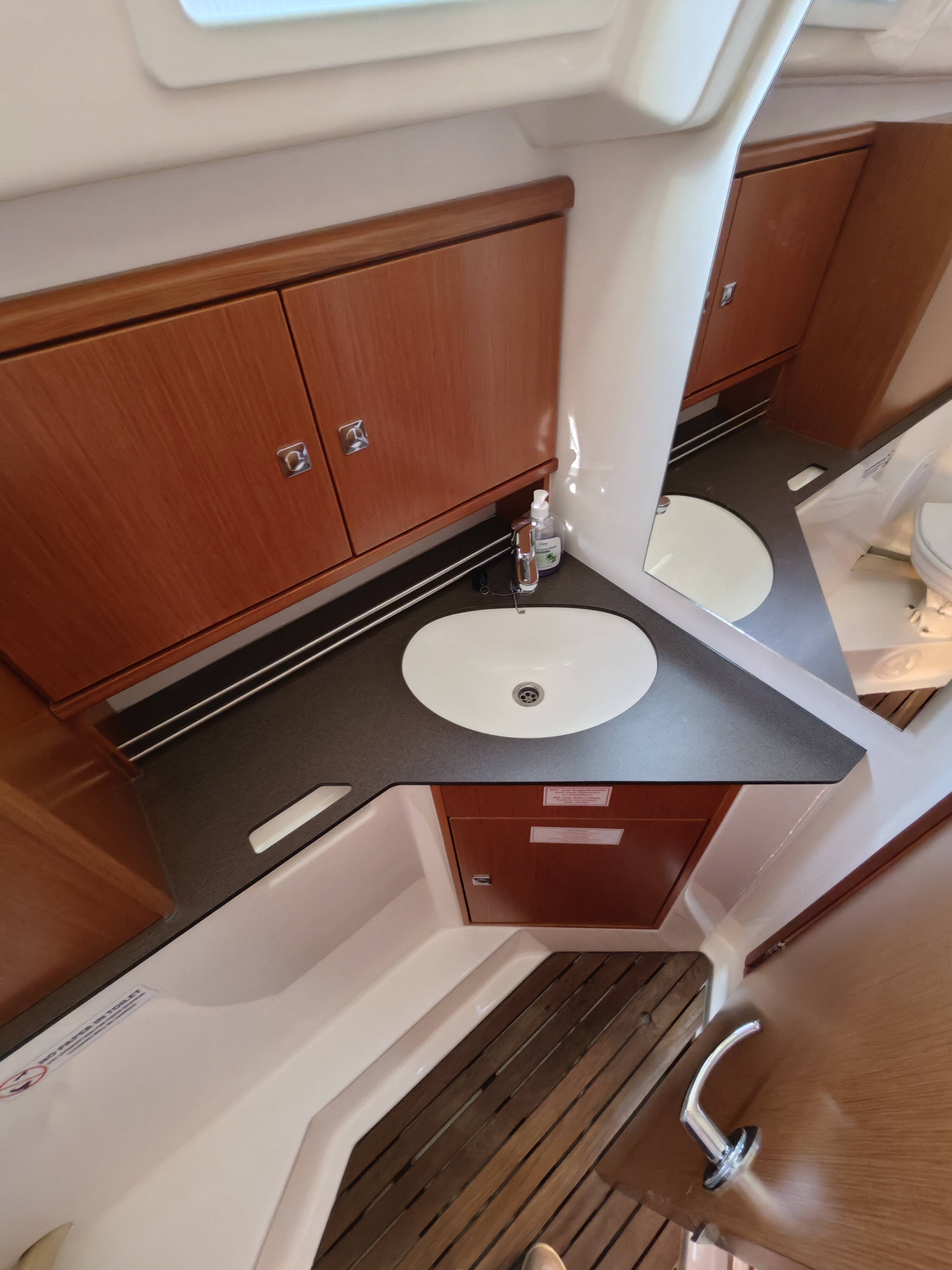 Bavaria Cruiser 34 | Charlie