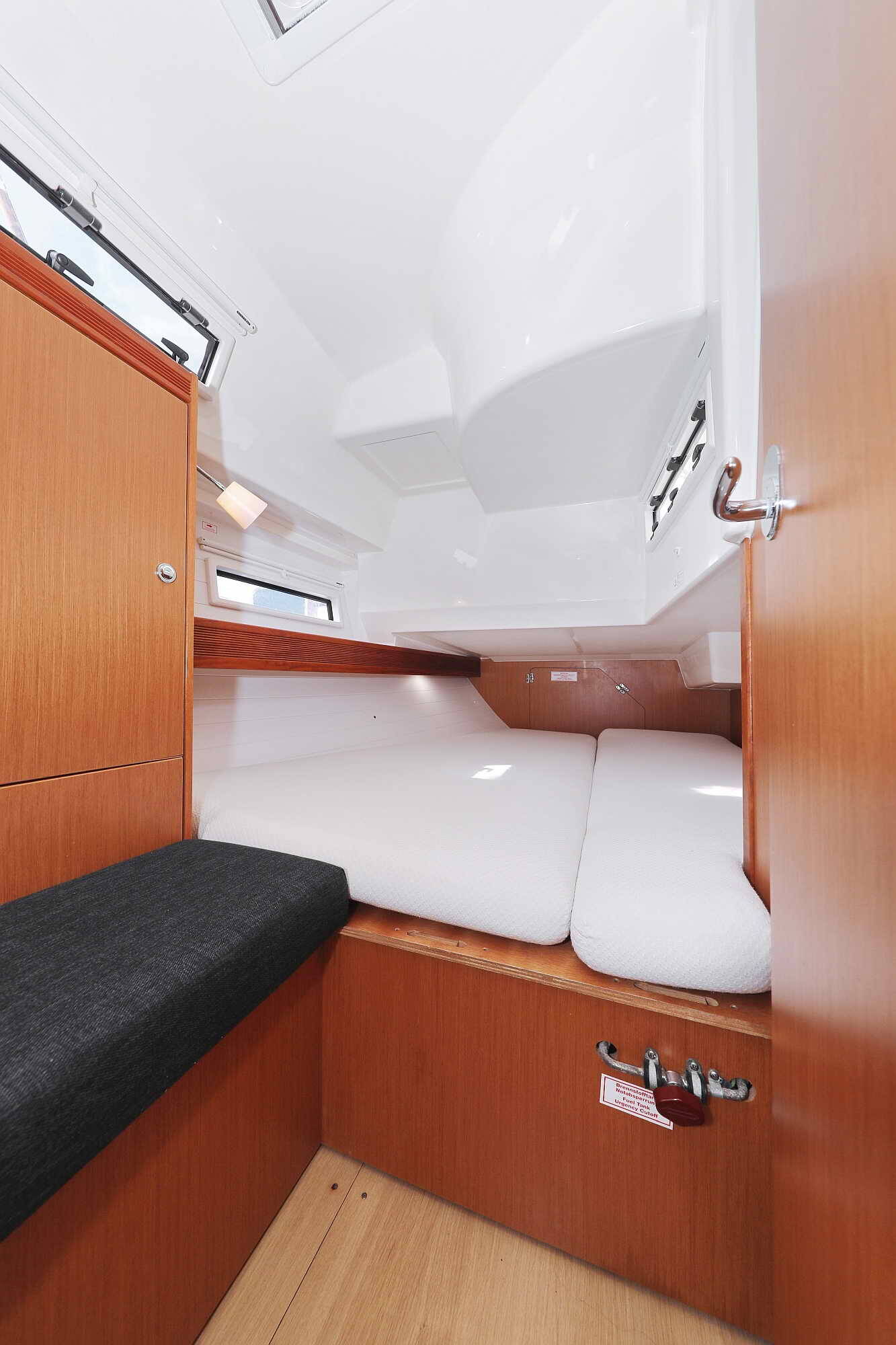 Bavaria Cruiser 36  | ECONOMY