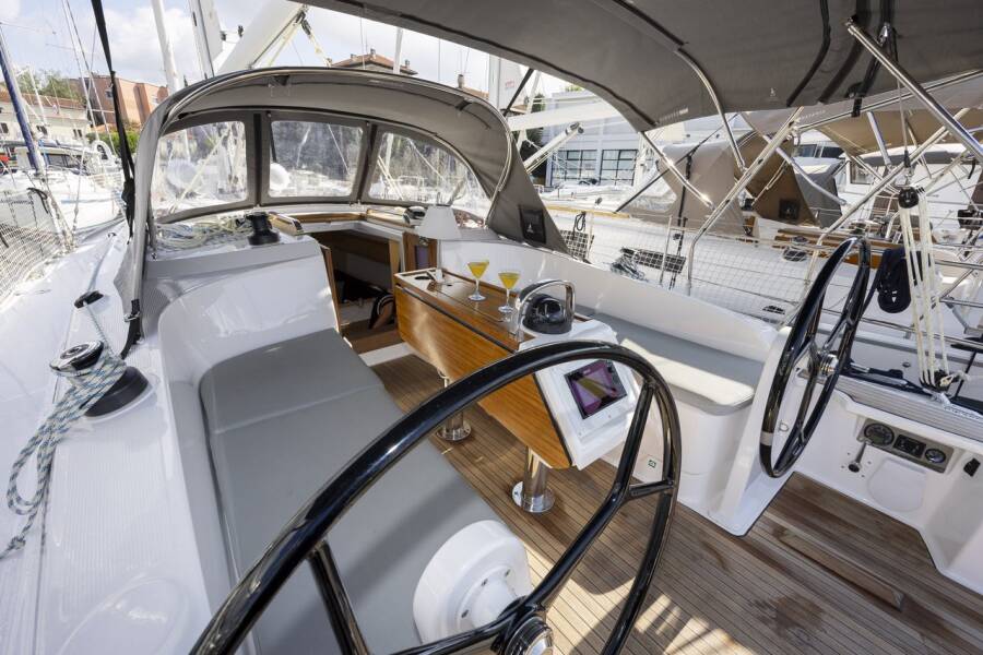 Bavaria Cruiser 37 Style  | Fortunata