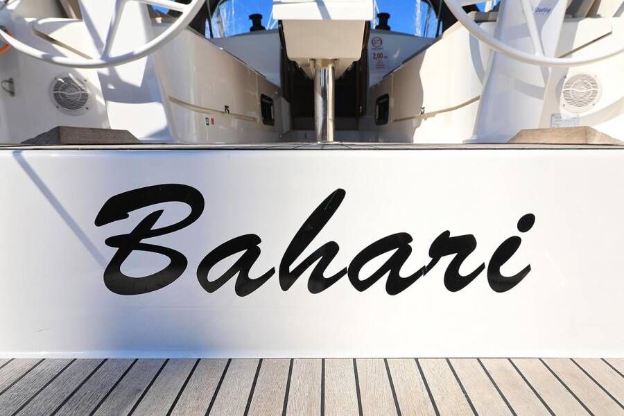Bavaria Cruiser 37  | Bahari