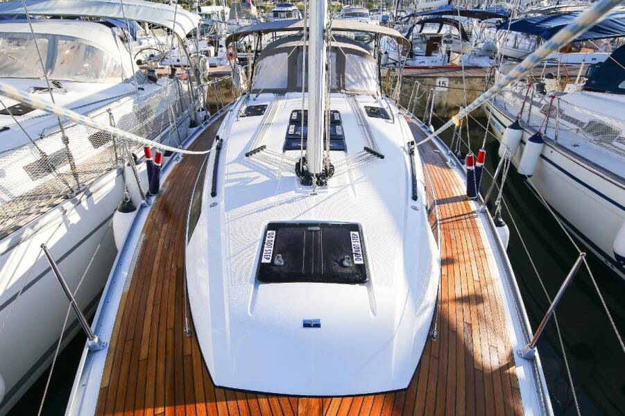 Bavaria Cruiser 37  | Malo Angeline