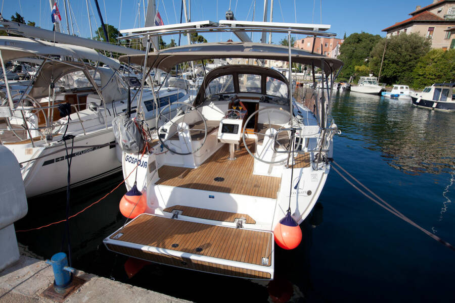 Bavaria Cruiser 37  | Gospoja