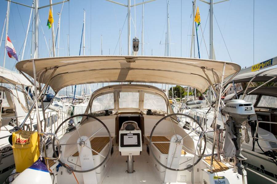 Bavaria Cruiser 37  | Nancy