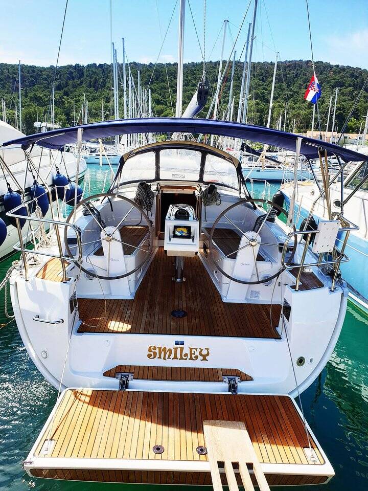 Bavaria Cruiser 37  | Smiley